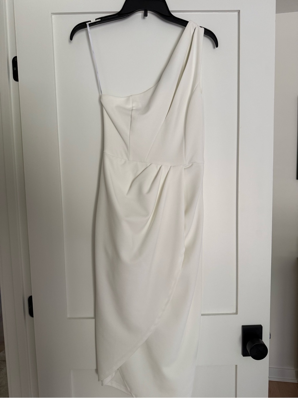 Lulu's One-Shoulder Cream Midi Dress